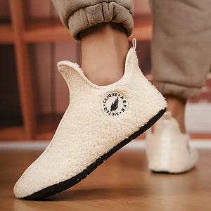 Comfy Family Aefe - Ultimate Comfort Fuzzy Slippers Cream White / 36-37